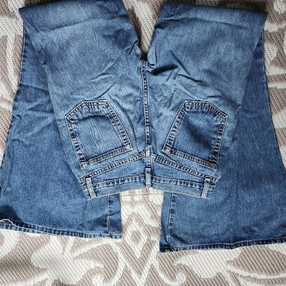 Delia flare leg jean - Picture 3 of 9